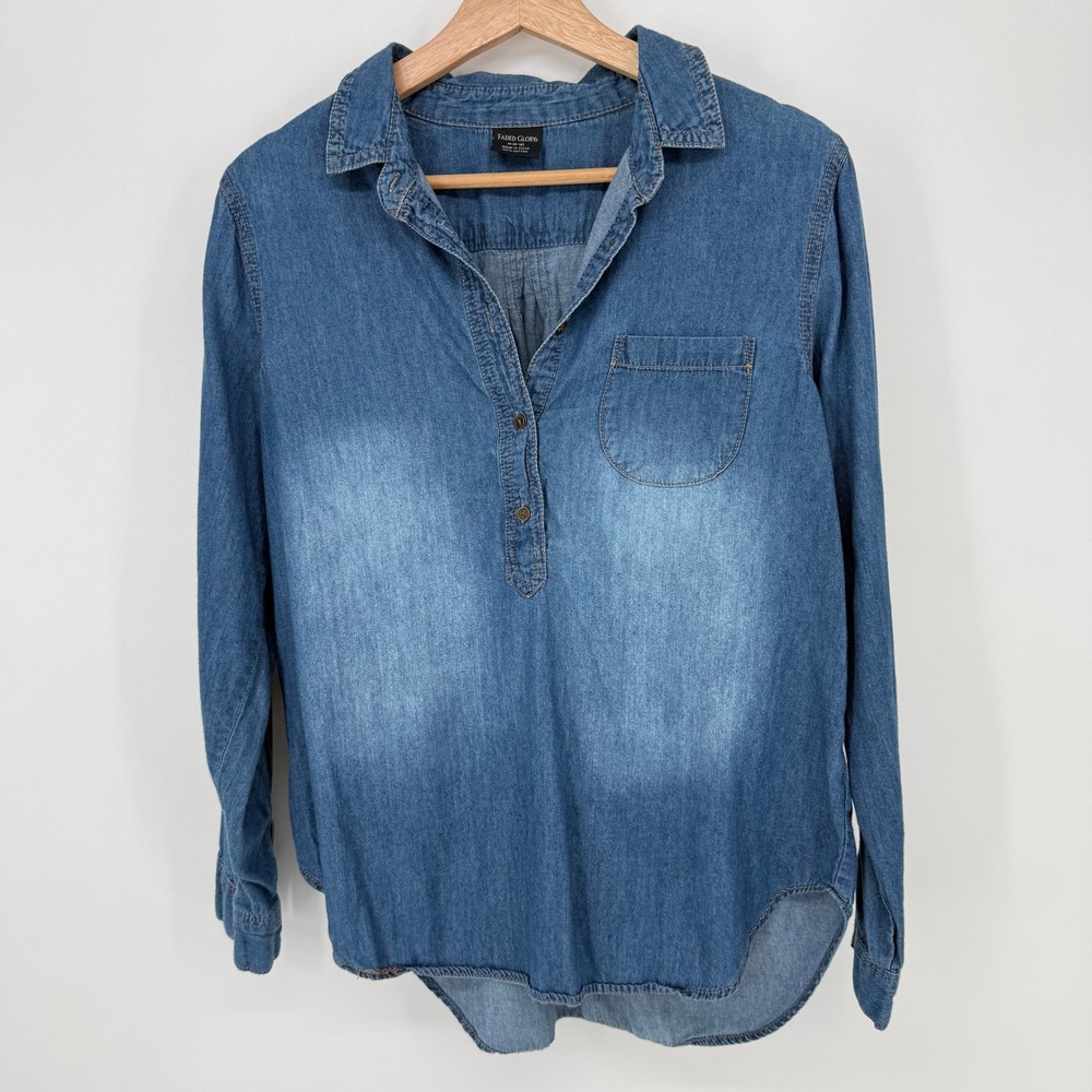 Faded Glory Denim Henley Top Women M Blue Long Sleeve Chambray